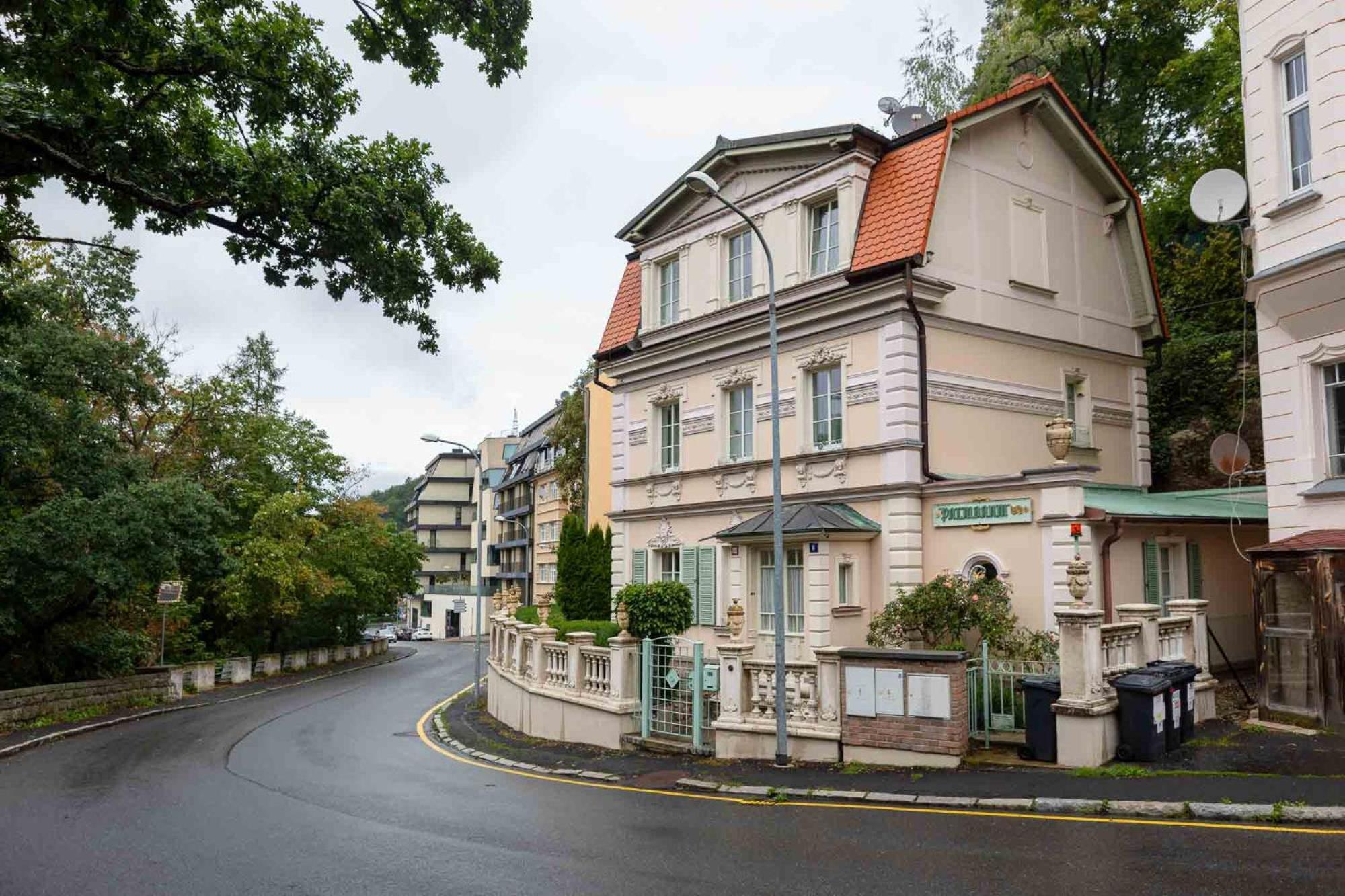 Villa Rezidence Palmbaum - Luxury And Relax Karlovy Vary Esterno foto